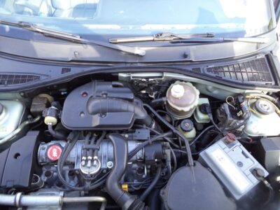 Renault Clio Baccara 1 phase 1 1.7L