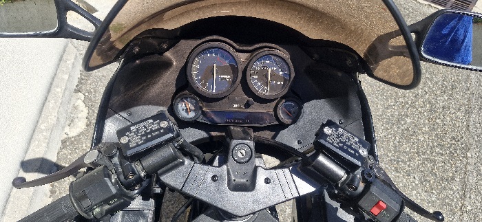 KAWASAKI 1000 Tomcat