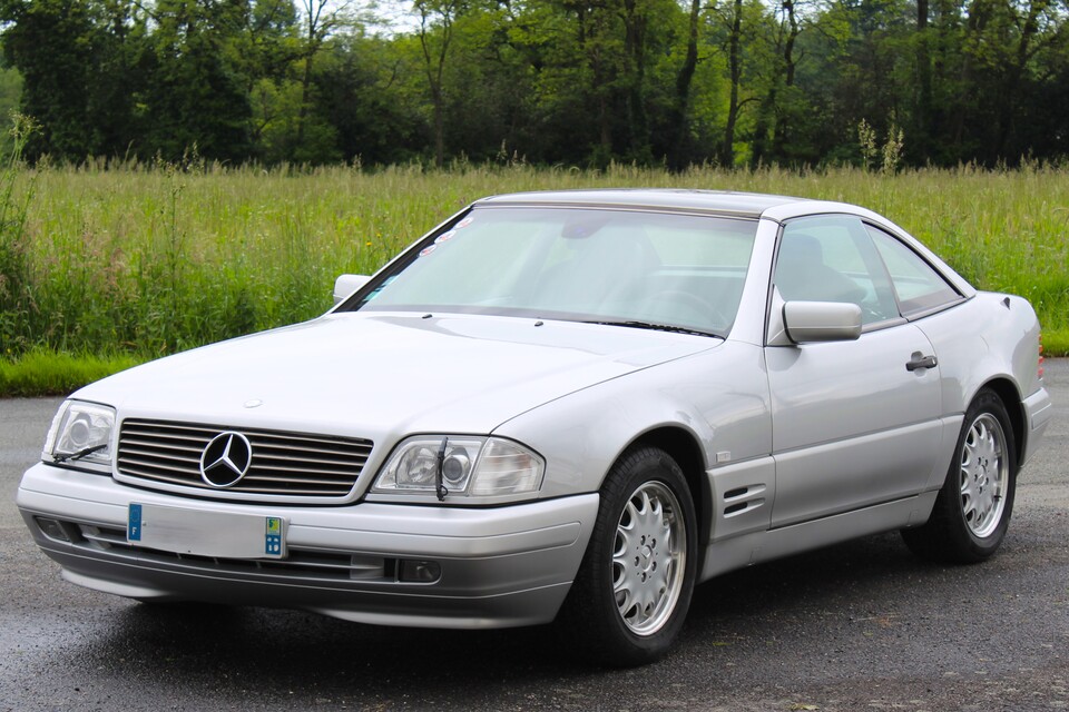 MERCEDES BENZ 320 SL