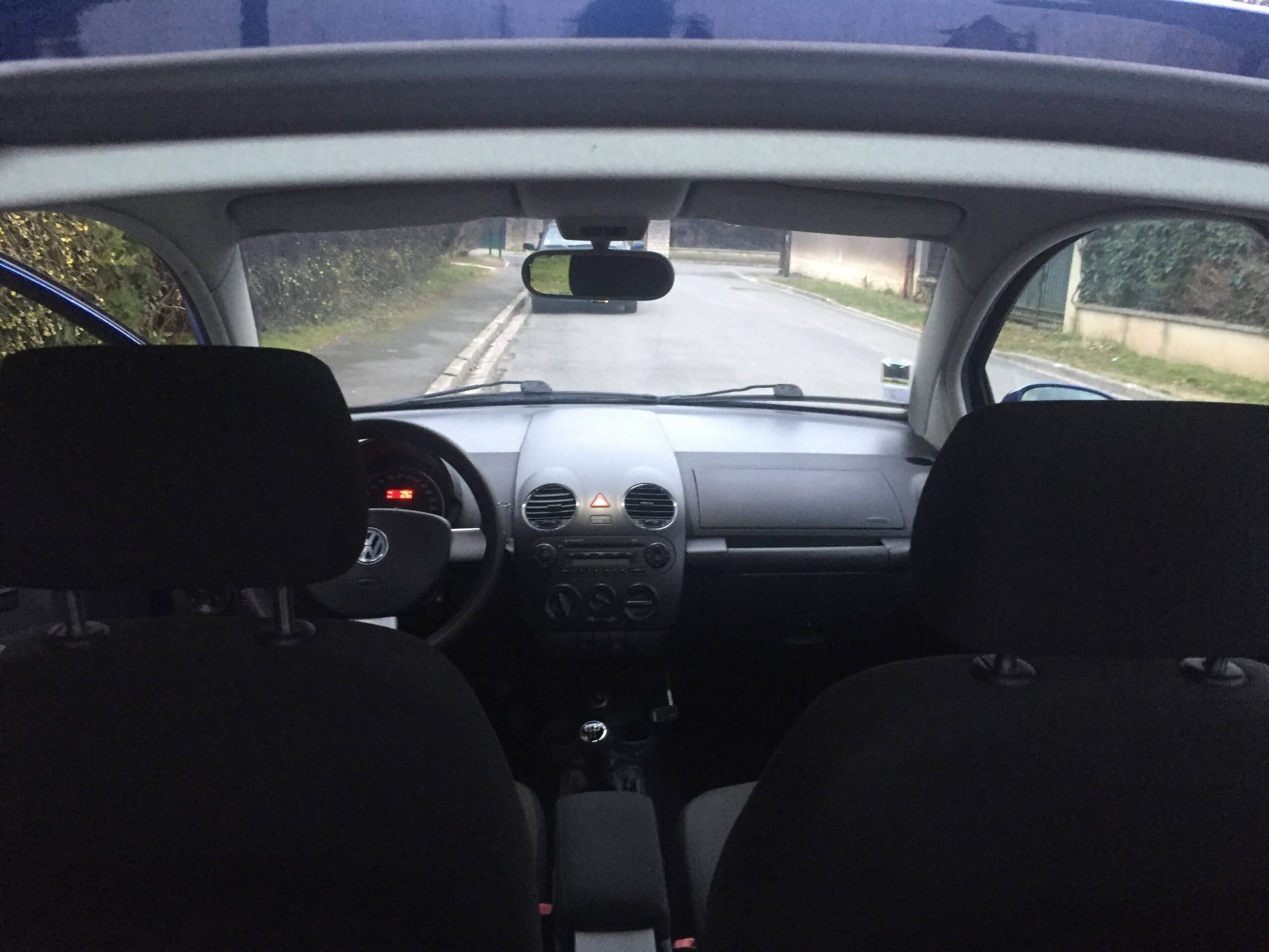 VW Beetle 1.6 2006 distrib + révision faite