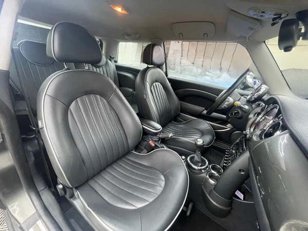 MINI Cooper S R53 Park Lane