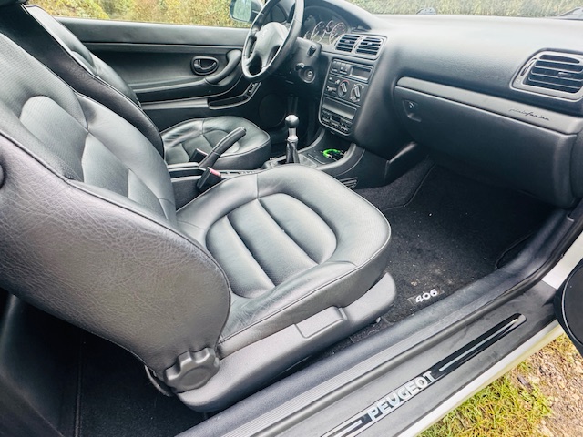 PEUGEOT 406 coupé