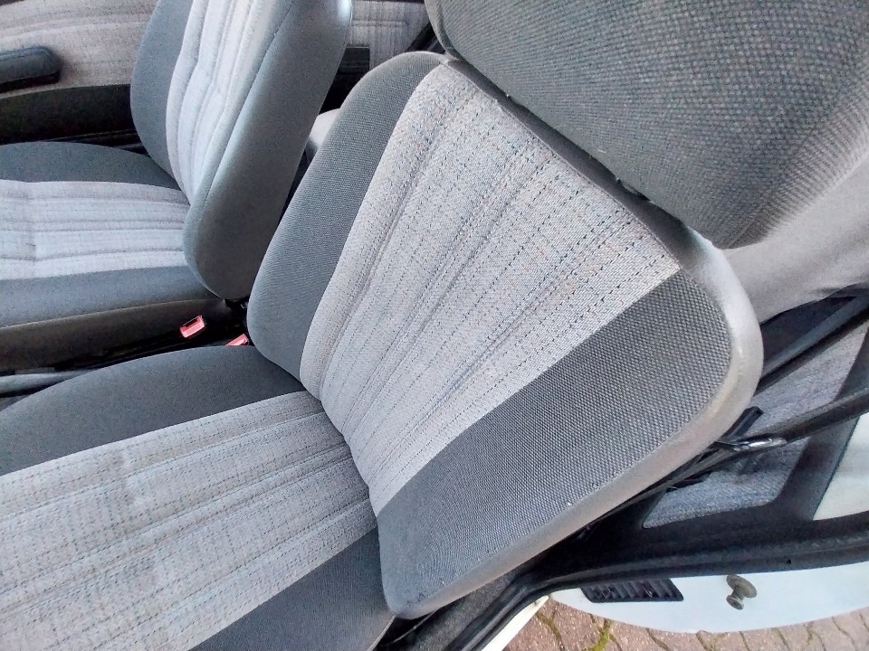 PEUGEOT 205 XRD 119.000 KMS D’ORIGINE