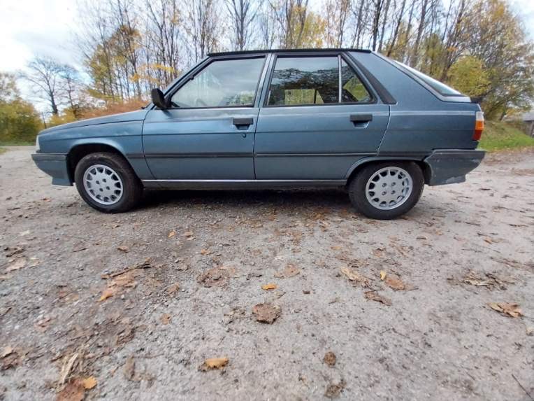 RENAULT 11 TXE PHASE II 145.000 KMS D’ORIGINE