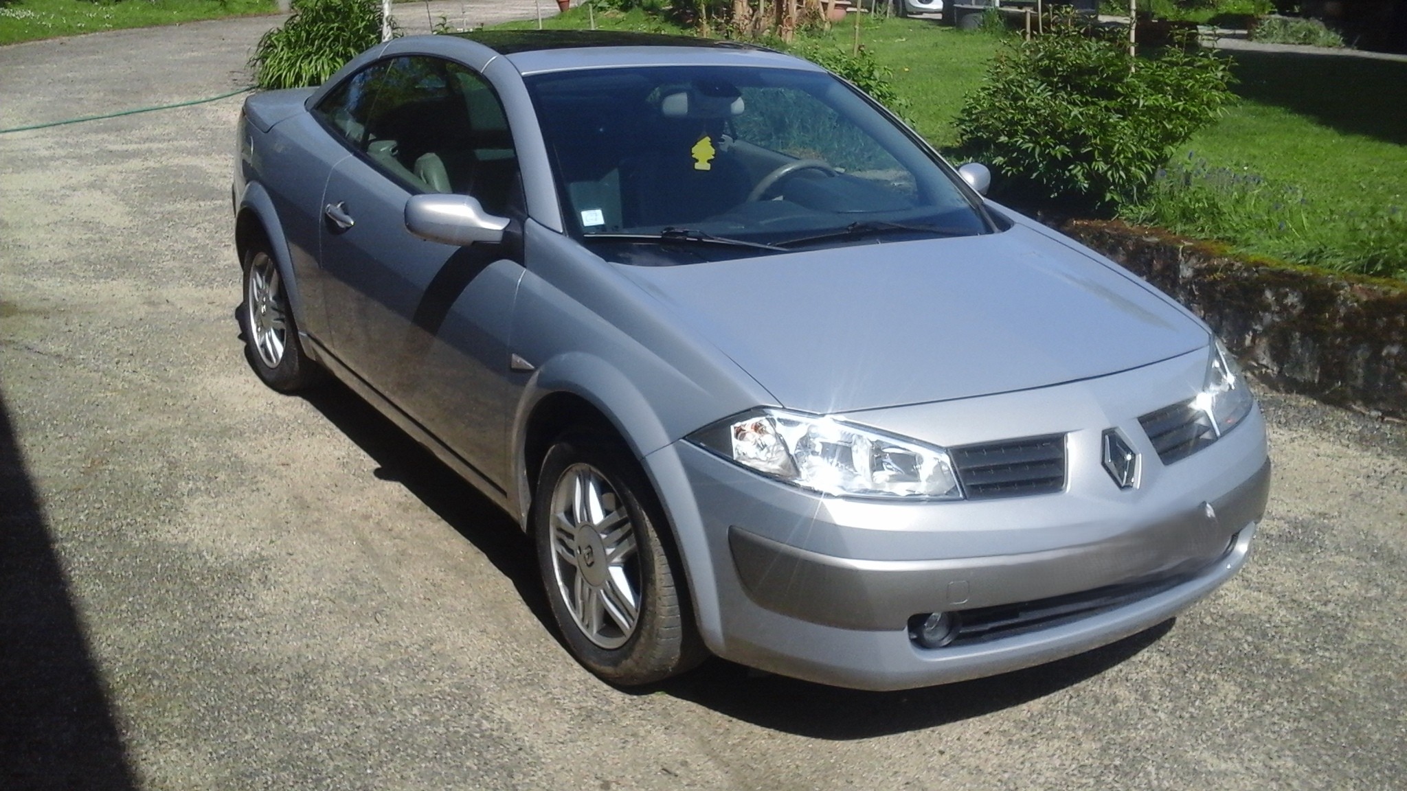 RENAULT MEGANE Coupé Cabriolet 2L 16s