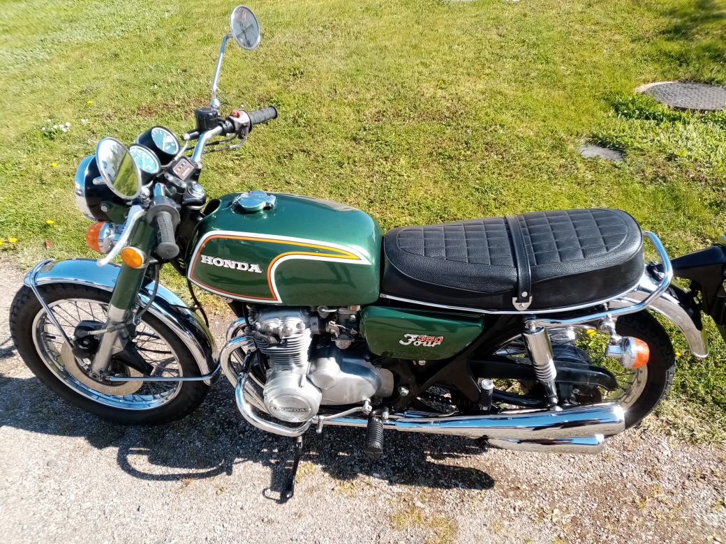 Honda cb 350 four