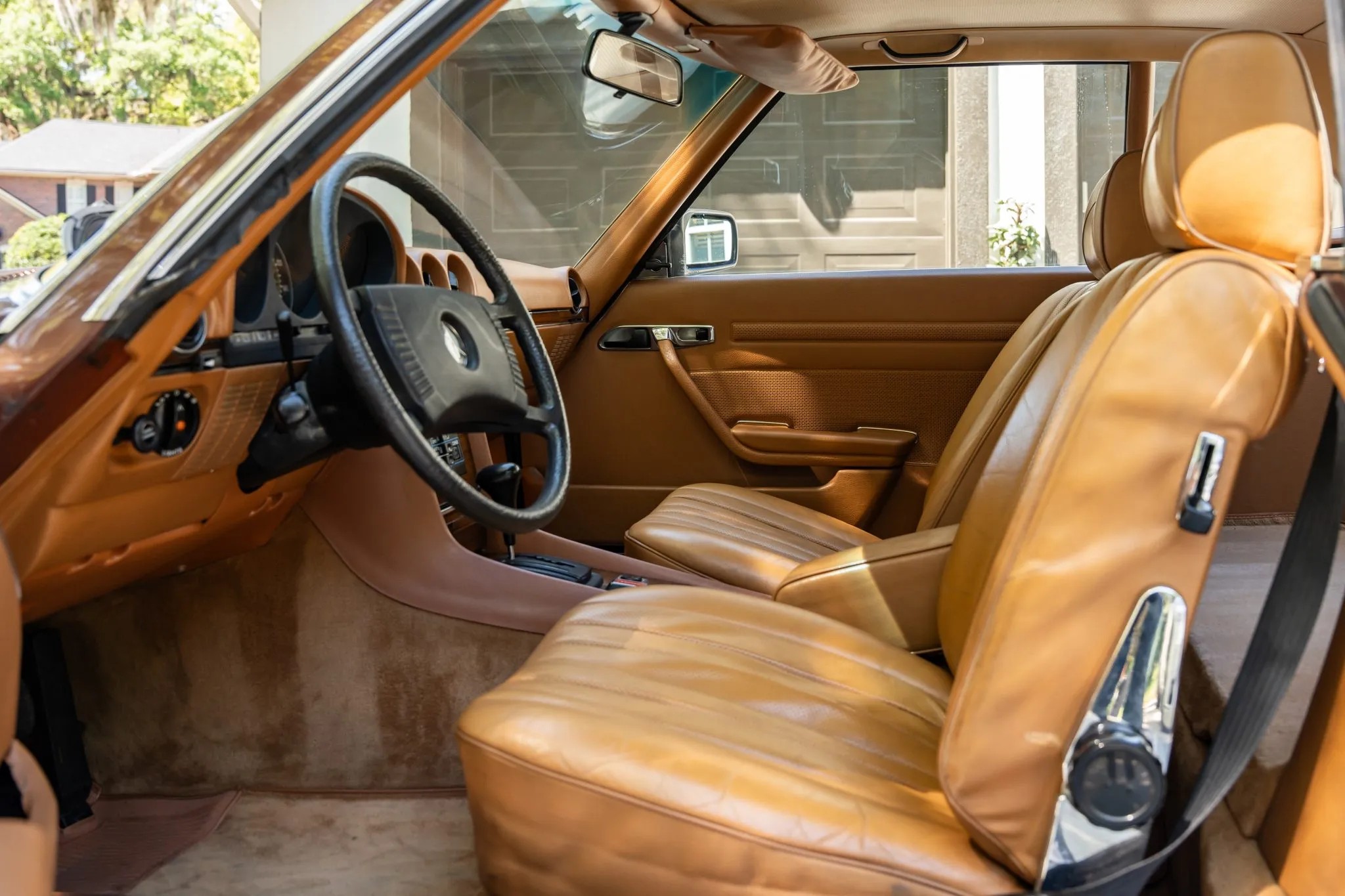 Mercedes 450SL R107 de 1979 avec 37 000 miles / 59 000 km