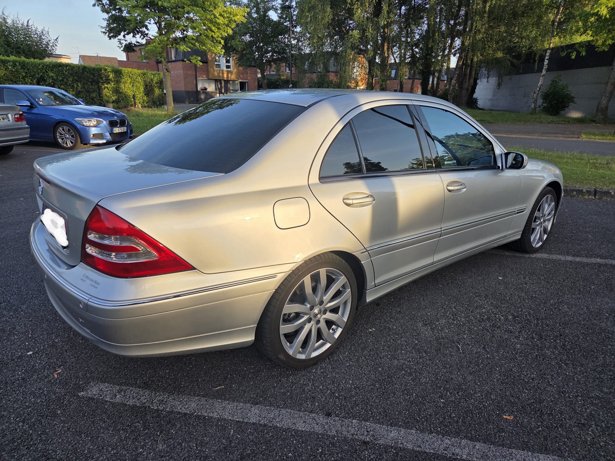 “Mercedes C200 CDI Avantgarde W203 – 22 600 km certifiés