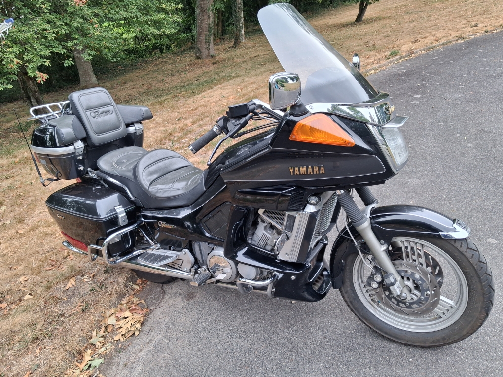 Yamaha 1300 venture xvz Royale